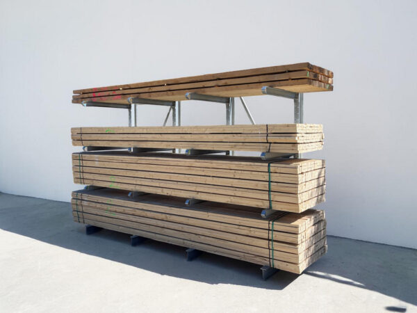 Einseitiges Kragarmregal mit 4 Lagerebenen -schwere Ausführung-