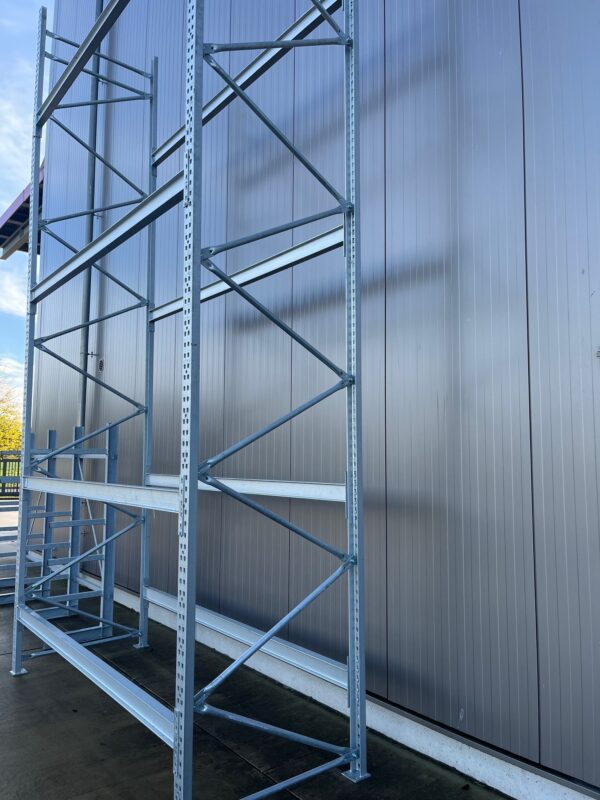 Sonderposten Nr8 Palettenregal Höhe: 5,50 m ; Länge ca. 8,50 m (9.000kg)