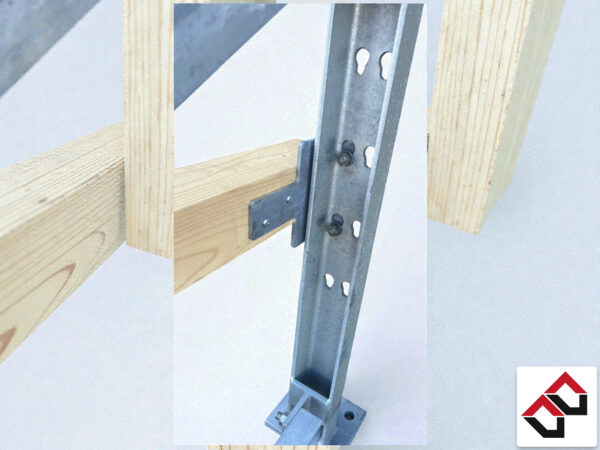 Halter für Seitenwandverkleidung Palettenregal